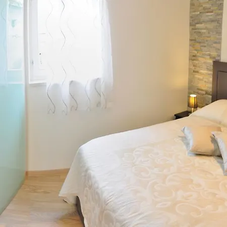 Stagnja Guest house 4*