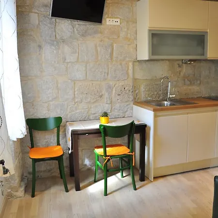 Stagnja Gostinjska kuća 4*